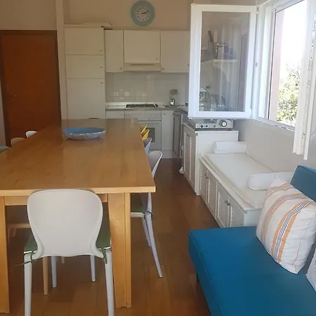 Casa Di Ludovica Apartment *